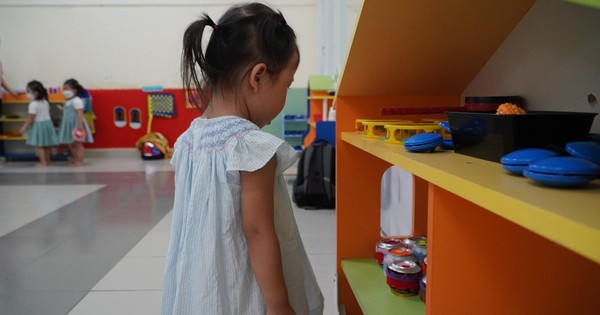 Trường học tăng các khoản thu dịch vụ, Sở GD-ĐT TP HCM sẽ xử lý nghiêm