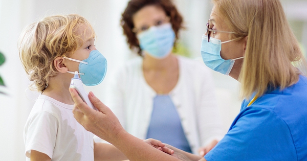 Mỹ: Hướng dẫn đầu tiên về COVID-19 kéo dài ở trẻ, nhiều điều rất dễ phụ huynh tự làm được
