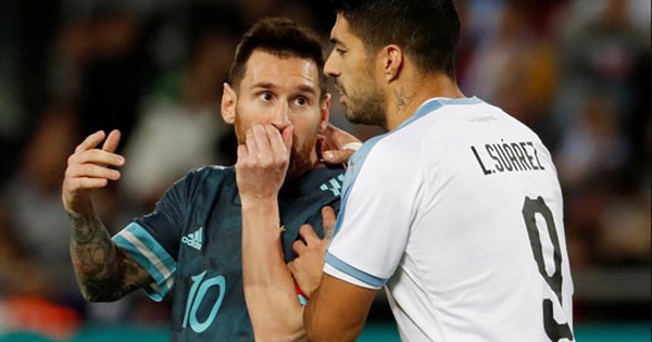 Suarez đối đầu Messi ở Nam Mỹ