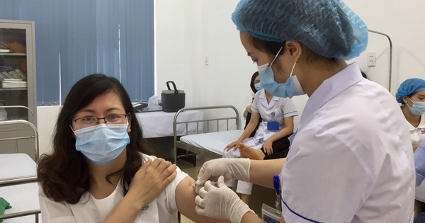 Dịch COVID-19 hôm nay: Số người tiêm vắc-xin tăng vọt