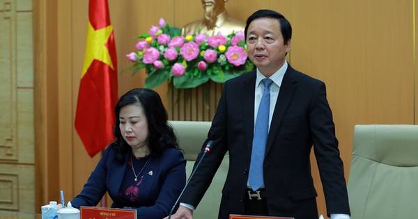 Phó Thủ tướng Trần Hồng Hà: Nhiều cơ chế, chính sách y tế bộc lộ bất cập, hạn chế