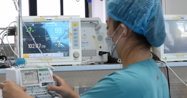 COVID-19 gia tăng nhanh, biến thể phụ XBB.1.9.1 xuất hiện tại Hà Nội