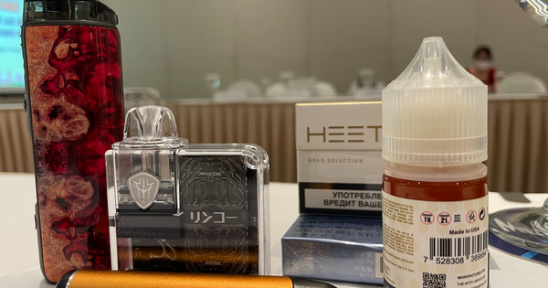 Đề nghị nhiều bộ ngành, địa phương xử lý việc mua bán, sử dụng thuốc lá điện tử