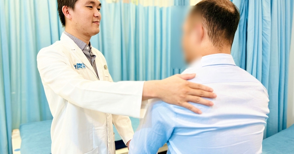 Đứt dây thắng quy đầu khi đang quan hệ tình dục