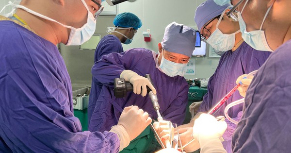 Giá khám chữa bệnh theo yêu cầu giảm mạnh