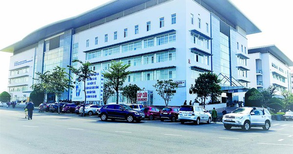 Đắk Lắk: Cháu gái 13 tuổi tử vong do sốt xuất huyết