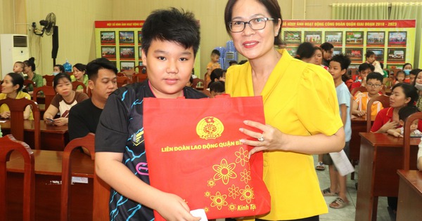 Trọn vẹn nghĩa tình