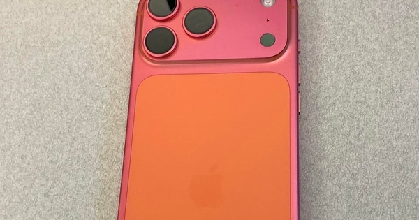 iPhone 17 Pro Max màu cam vũ trụ bất ngờ chuyển sang màu hồng