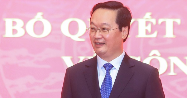 Tân Phó Bí thư Hà Nội: Nỗ lực cống hiến hết mình, đặt lợi ích nhân dân Thủ đô lên trên hết