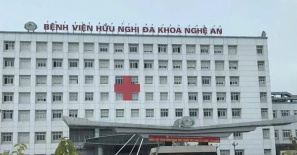 Một bệnh viện thông báo  tuyển dụng 268 viên chức