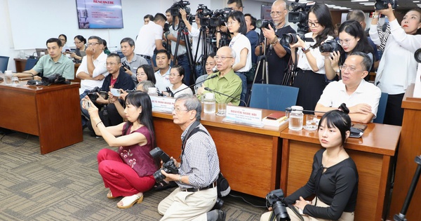 Tạm dừng thực hiện Đề án thành lập Báo và Phát thanh - Truyền hình TP HCM