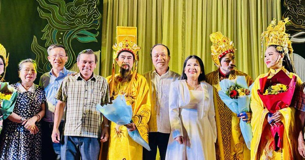 Ngọc Đợi, Lê Hoàng Nghi, Thu Mỹ tạo dấu ấn đẹp trong vở "Đế đô sóng cả"