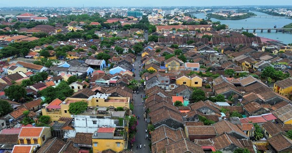 Chung tay giữ gìn Hội An