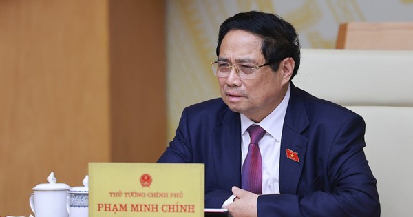 Thủ tướng: Chấm dứt "đánh bắt hải sản bằng mọi giá", xây dựng "đánh bắt có trách nhiệm"