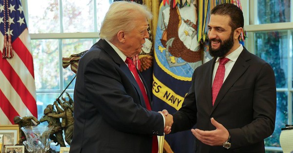 Cuộc gặp lịch sử tại Nhà Trắng