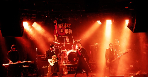 Ban nhạc rock Việt là khách mời tour thế giới của ban nhạc huyền thoại Trapt