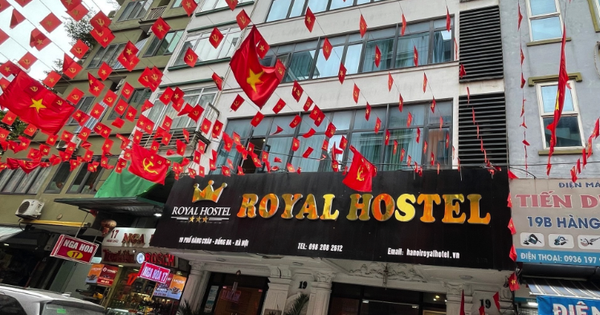 Loạt khách sạn "Royal" liên lụy trong vụ "bùng" phòng du khách tại phố Hàng Cháo
