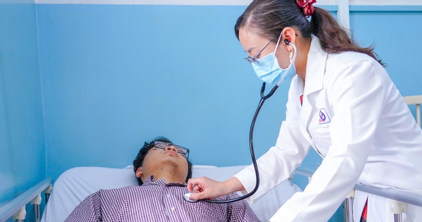 Vụ ngộ độc bánh mì cóc: Chưa có kết luận nguyên nhân chính thức