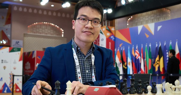 Lê Quang Liêm lập kỳ tích vào vòng 5 World Cup cờ vua