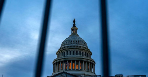 Dự luật ngân sách qua ải Hạ viện, chính phủ Mỹ sắp mở cửa trở lại