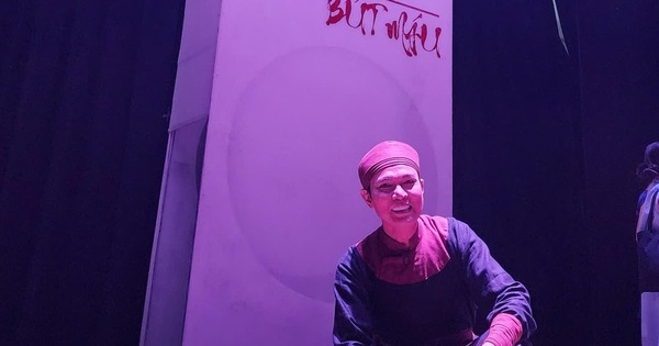 Nghệ sĩ Phước Lộc với vở "Bút máu" – Hành trình của đam mê, kiên nhẫn và biết ơn