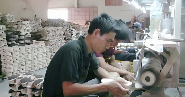 Thẩm mỹ dân gian qua những chi tiết chạm khắc tinh xảo