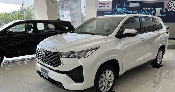 "Ông vua MPV" tại Việt Nam bất ngờ xuống dưới 500 triệu đồng