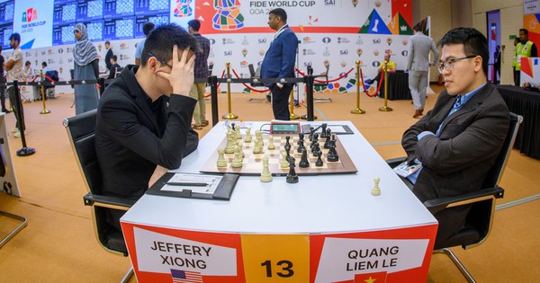 Lê Quang Liêm thắng Jeffery Xiong vòng 3 World Cup, "vua cờ" Gukesh bị loại sốc