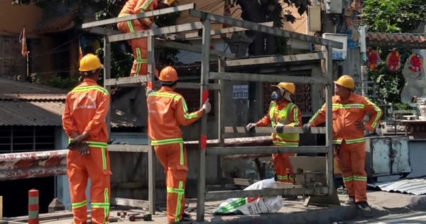 Tháo dỡ lô cốt