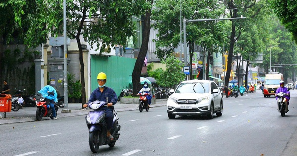 Dự báo thời tiết hôm nay, 11-2: Mưa rào trái mùa ở TPHCM và Nam Bộ