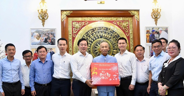 Đón Xuân rộn ràng, ấm áp