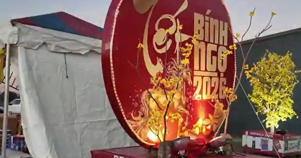 Sắc xuân rạng rỡ trong những hội chợ Tết Việt nơi xứ người