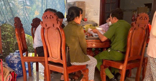 6 uống rượu ngâm ở Đồng Tháp, 3 người tử vong