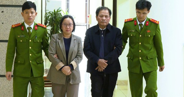 Khởi tố 2 giám đốc kinh doanh xe điện lớn nhất ở Thanh Hóa