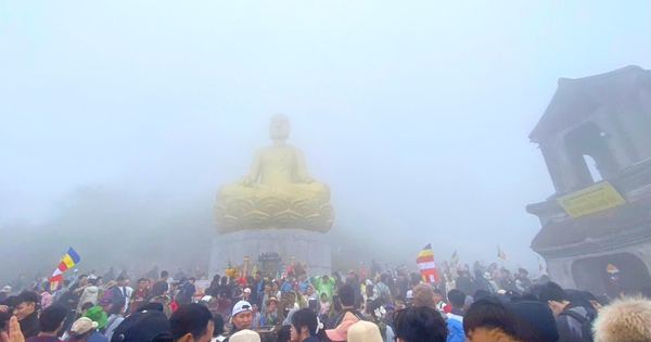 Lễ hội xuân Yên Tử kéo dài 3 tháng, phí tham quan "0 đồng"