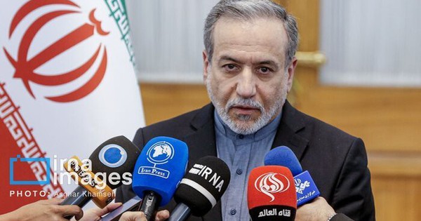 Bộ trưởng Ngoại giao Iran nói về tình hình Lãnh tụ tối cao Ali Khamenei