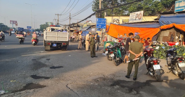 Phòng CSGT Công an TPHCM quyết tâm lập lại trật tự ở các chợ đầu mối