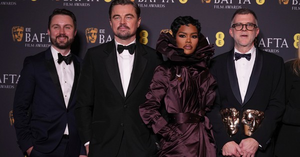 Oscar 2026 gay cấn