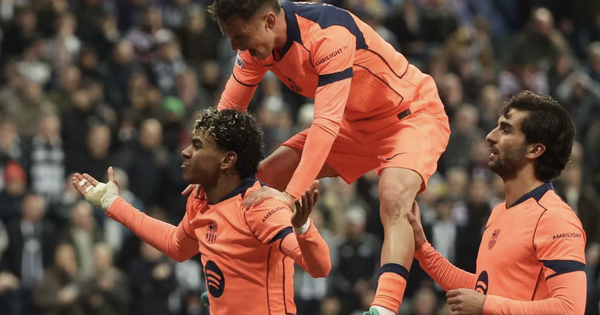 Yamal lập công, Barcelona thoát hiểm tại St.James's Park