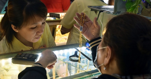 Giá vàng hôm nay 11-3 tăng trở lại