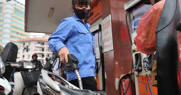 Ngăn chặn buôn lậu, vận chuyển trái phép xăng dầu qua biên giới