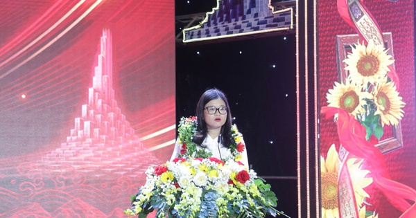 Tác giả đoạt giải nhất cuộc thi sáng tác logo tỉnh Đắk Lắk nhận tiền thưởng 150 triệu đồng