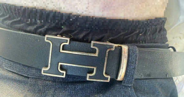 Công an TPHCM tìm người thân thi thể trôi sông Sài Gòn