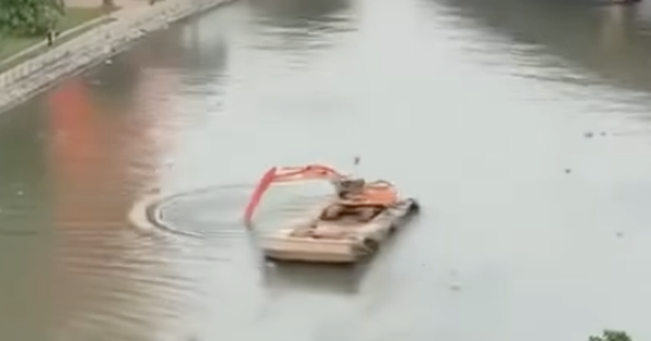 Công an TPHCM xử phạt 2 người liên quan clip trên mạng xã hội