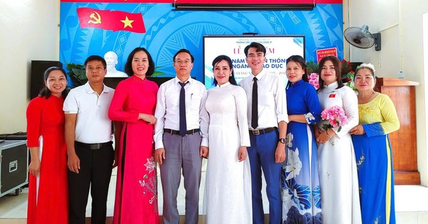 NGƯỜI THẦY KÍNH YÊU: Gieo mầm tri thức nơi đảo tiền tiêu