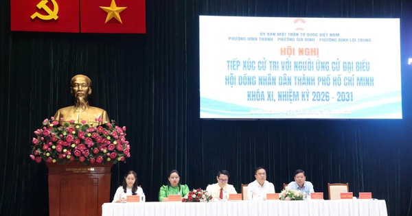 Dốc sức vì sự phát triển của TP HCM