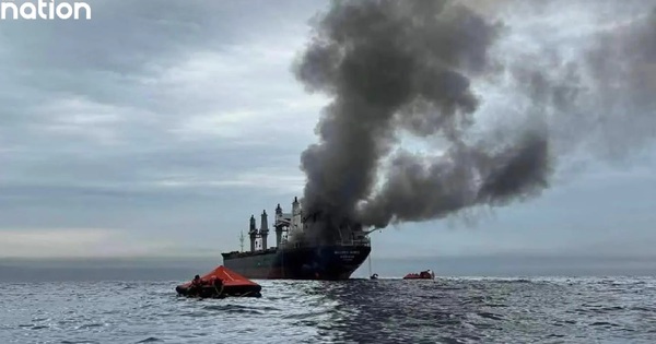 Iran siết chặt eo biển Hormuz, "khẩu chiến" tại Liên hợp quốc