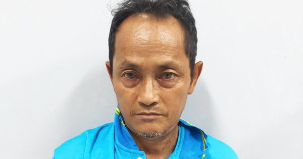 Bắt tạm giam bảo vệ trường tiểu học 4 lần hiếp dâm nữ sinh