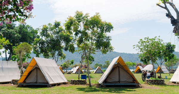 VIDEO: Ngẩn ngơ trước vẻ đẹp thơ mộng của "lá phổi xanh" Dầu Tiếng