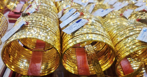 Sáng 13-3, giá vàng miếng SJC, vàng nhẫn tiếp tục giảm